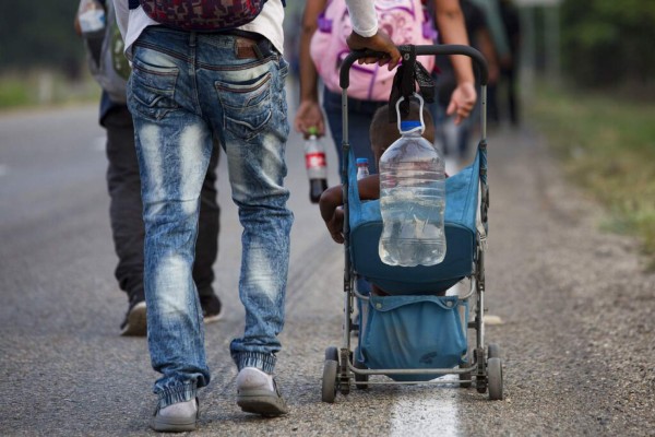 Niños llorando, padres desesperados y ancianos arrestados: Las imágenes de la redada contra los migrantes en México