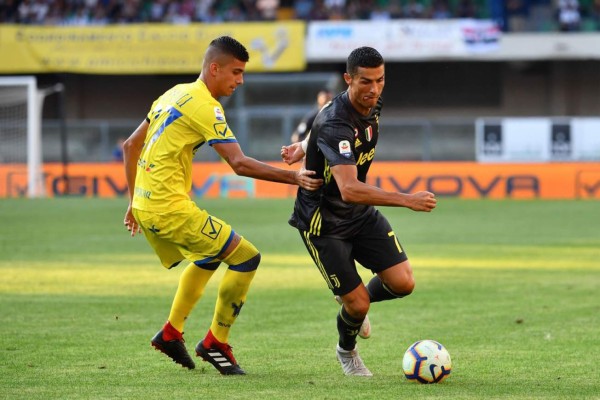 Así fue el debut de Cristiano Ronaldo en el duelo Juventus-Chievo