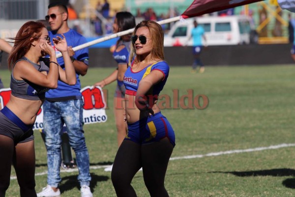 Rostros angelicales y cuerpos esculturales en el duelo Motagua vs Marathón