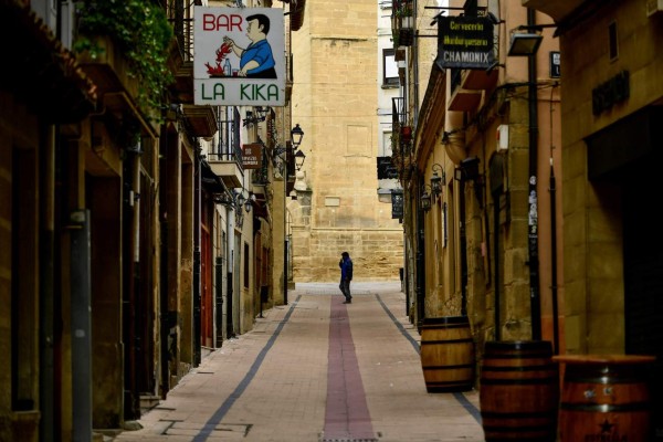 FOTOS: Pánico en una España que luce fantasma ante propagación de coronavirus