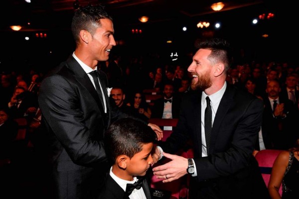 Así se comportaron Messi y Cristiano Ronaldo en los premios 'The Best'