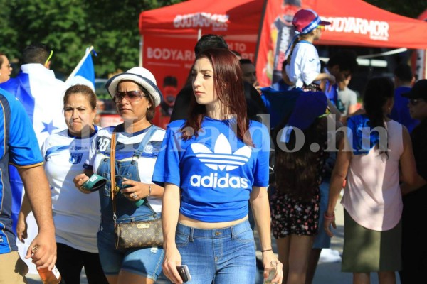 Las bellezas catrachas en el Red Bull Arena de Nueva Jersey