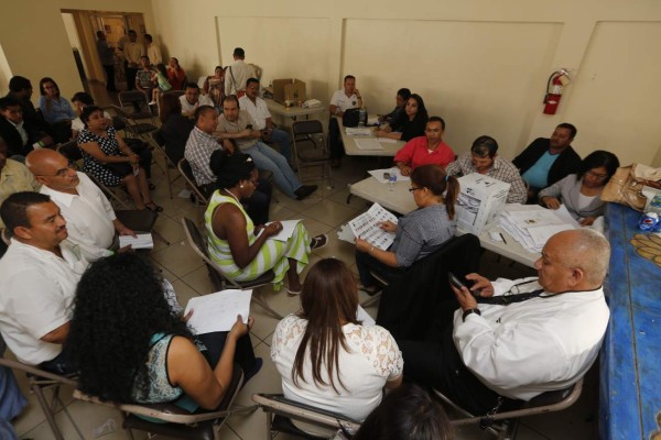 Elecciones en el Colegio de Abogados en imágenes