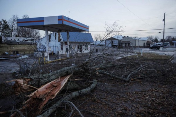 Impresionantes imágenes de la tragedia de los tornados en Estados Unidos