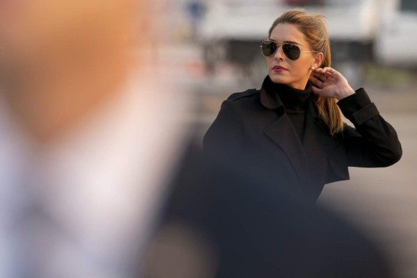 Hope Hicks, glamorosa 'mano derecha' de Trump que lo contagió de covid (FOTOS)