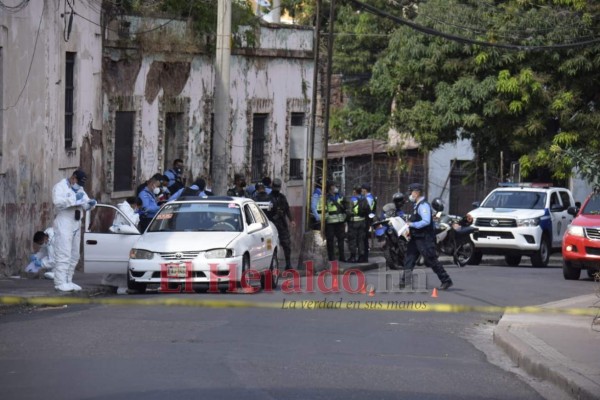 Llanto e impotencia: el asesinato de un taxista en el barrio La Hoya (Fotos)