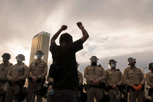 ¡Justicia para George Floyd! nueva jornada de protestas en Minneapolis (FOTOS)