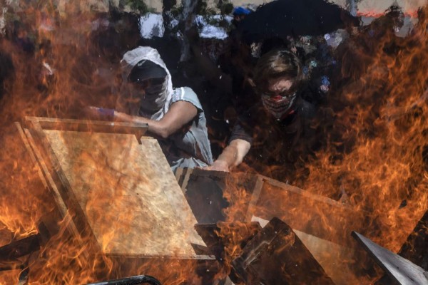 Continúan manifestaciones en Chile y aumenta a 18 el número de muertos