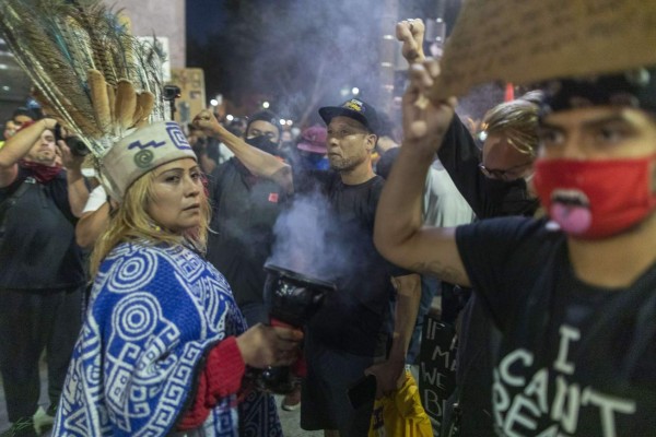 FOTOS: Ni el mal clima frena protestas antirracistas en Estados Unidos