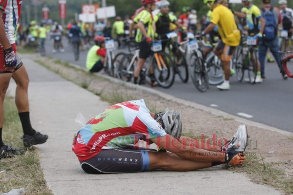 FOTOS: Lo que no se vio de la VIII Vuelta Ciclística EL HERALDO