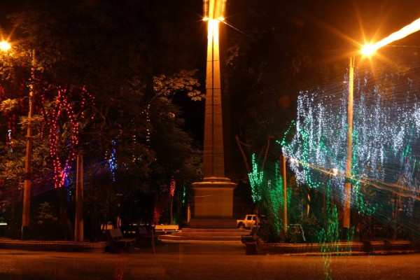 Se encienden las luces de la Navidad en la capital de Honduras