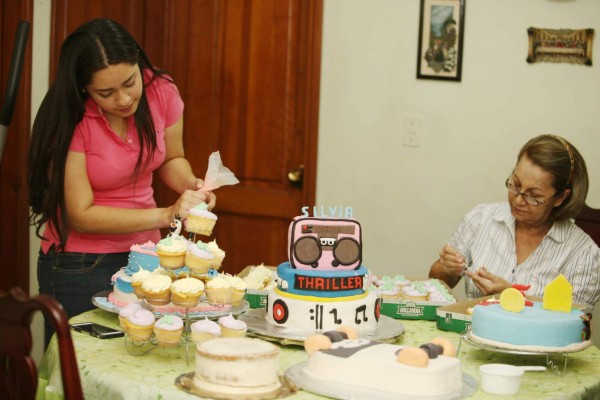 Pasteles personalizados, amor a la primera mordida