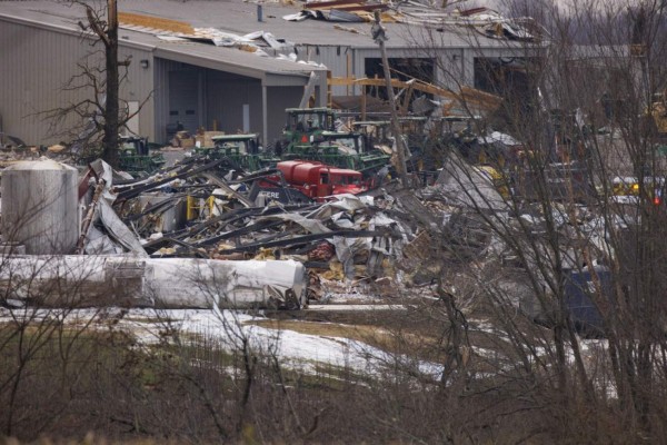 Impresionantes imágenes de la tragedia de los tornados en Estados Unidos