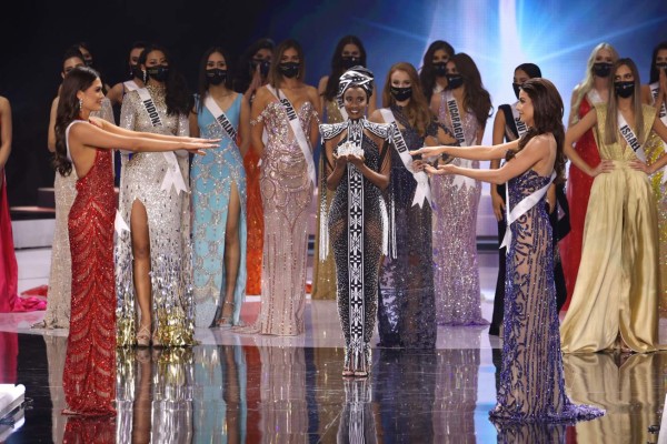 FOTOS: Los momentos más icónicos de Miss Universo 2021