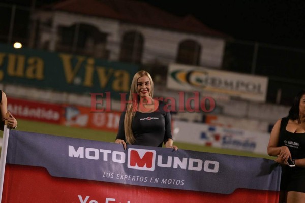 Belleza hondureña adorna estadios durante jornada 17 del Clausura