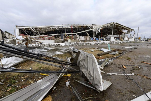 Impresionantes imágenes de la tragedia de los tornados en Estados Unidos