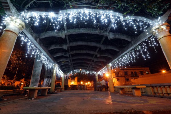 Se encienden las luces de la Navidad en la capital de Honduras