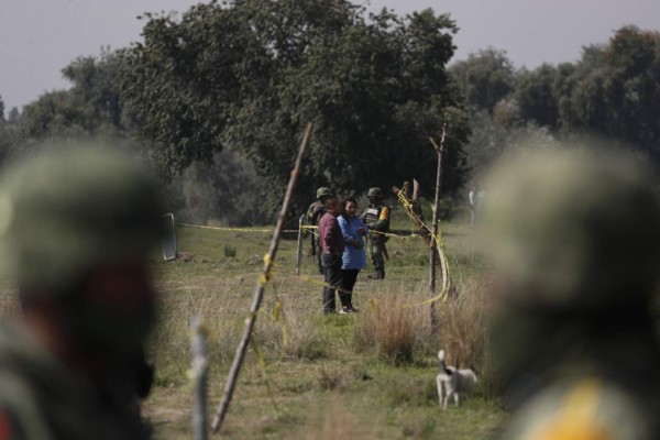 Aumenta preocupación por socavón que no para de crecer en Puebla (FOTOS)