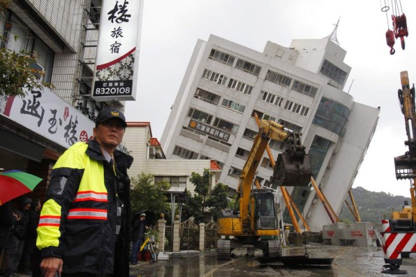 Los fotos más impactantes que dejó el sismo en Taiwán