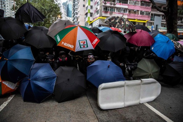 FOTOS: Hong Kong entra en 2020 con masivas y tensas manifestaciones   