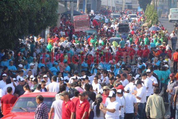 Día del Trabajador 2019: La marcha que se desarrolla en la capital en imágenes