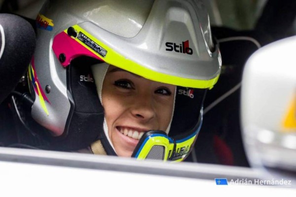 FOTOS: Así era Laura Salvo, la copiloto de rally que sufrió una trágica muerte