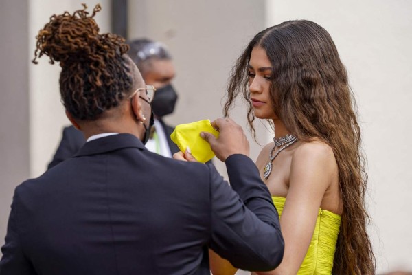 ¿Acierto o desacierto? El atuendo de Zendaya en los Oscar 2021