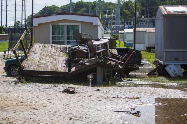 FOTOS: Una decena de muertos y caos deja Claudette a su paso por Alabama  