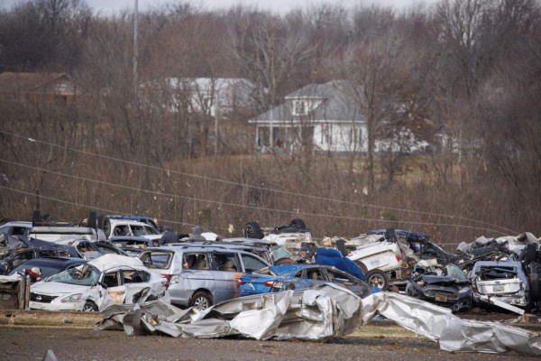 Impresionantes imágenes de la tragedia de los tornados en Estados Unidos