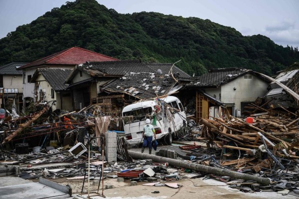 Imágenes de la devastación y dolor que dejan inundaciones en Japón