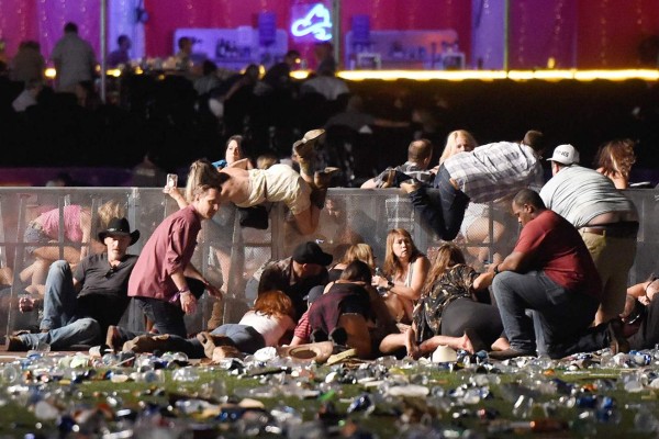 FOTOS: Los momentos más dramáticos del ataque en Las Vegas