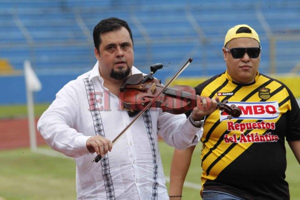 Ambientazo en el Olímpico de San Pedro Sula previo a la final Real España vs Motagua