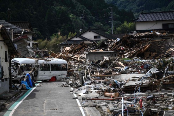 Imágenes de la devastación y dolor que dejan inundaciones en Japón