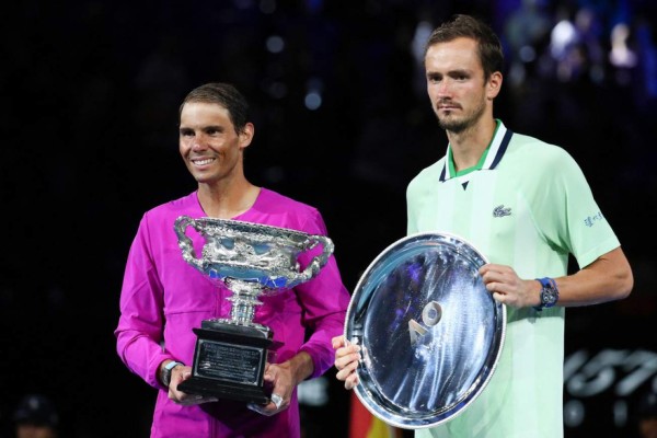 ¡Y el 21 es para... Nadal! 15 imágenes del histórico triunfo del tenista en el Abierto de Australia