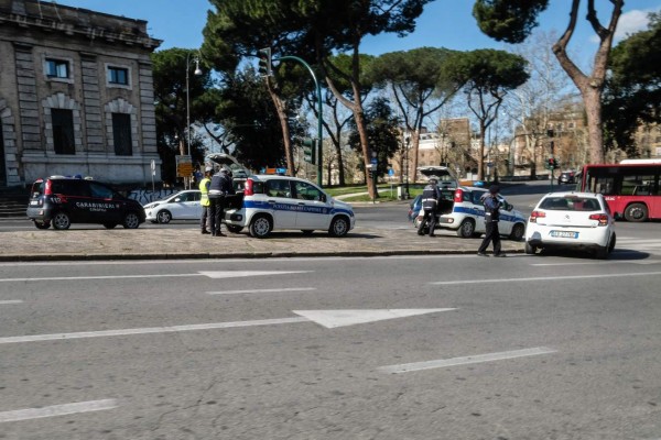 FOTOS: Italia sigue desolada y de luto tras miles de muertos por coronavirus