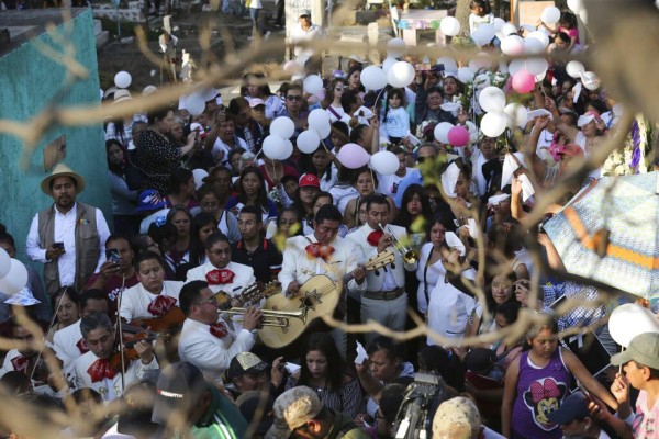 FOTOS: Lágrimas y desconsuelo en doloroso adiós a Fátima Cecilia