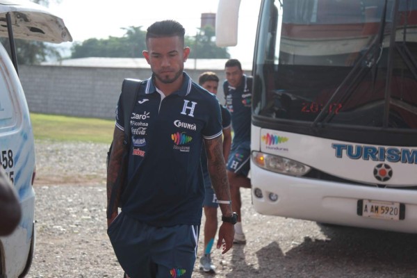 Ellos son los futbolistas más guapos de Honduras y México... ¿Qué te parecen?