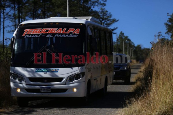 Militantes de Libre protestan en Zambrano por juramentación de Jorge Cálix (FOTOS)