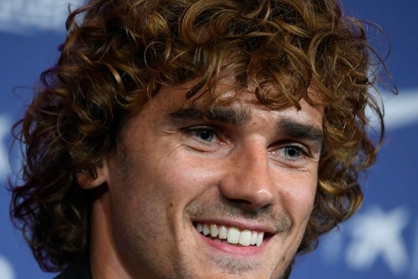 FOTOS: La imparable sonrisa de Antoine Griezmann al pisar suelo azulgrana