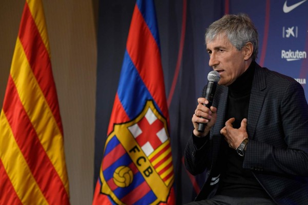 FOTOS: Así fue la presentación de Quique Setién como nuevo DT del Barcelona