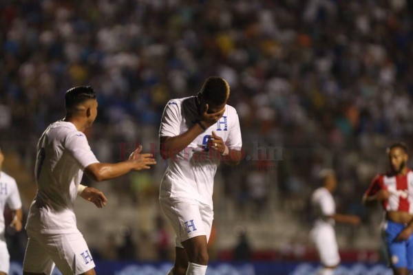 FOTOS: Euforia y lágrimas, la reacción de Benguché al anotar con Honduras en su debut