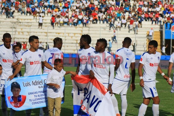 Olimpia: Así fue el regreso de Hendry Thomas al Estadio Nacional después de 10 años