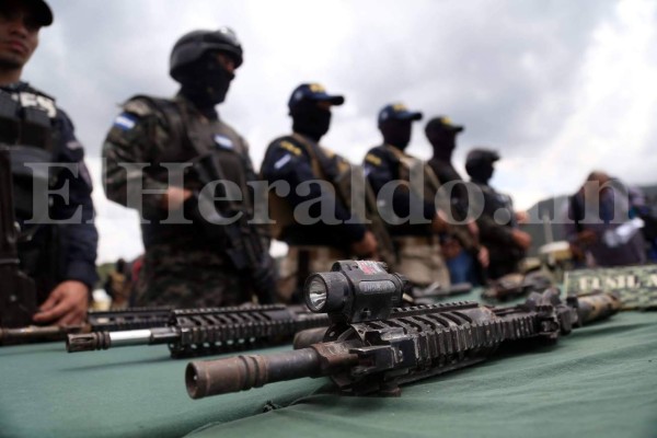 FOTOS: Potente arsenal de guerra hallan en los módulos de Támara