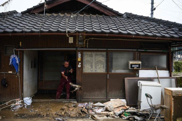 Imágenes de la devastación y dolor que dejan inundaciones en Japón