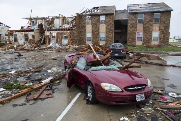 FOTOS: Harvey deja a Houston bajo agua, pero lo peor está aún por venir