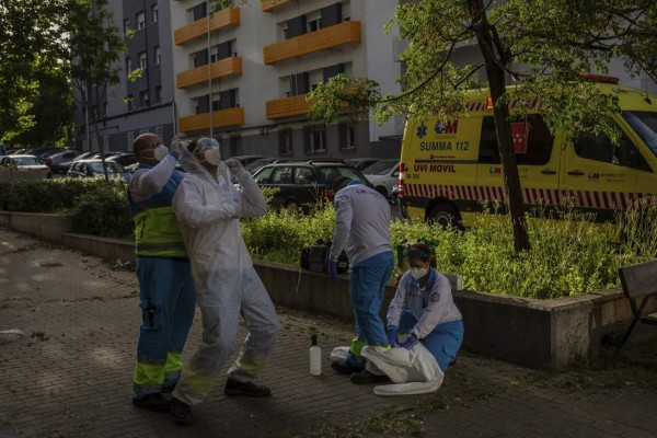 FOTOS: Equipos de urgencias temen un rebrote de Covid-19 en España