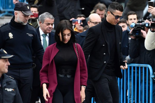 FOTOS: Georgina Rodríguez y Cristiano Ronaldo causan furor en España tras acudir a juicio por fraude fiscal