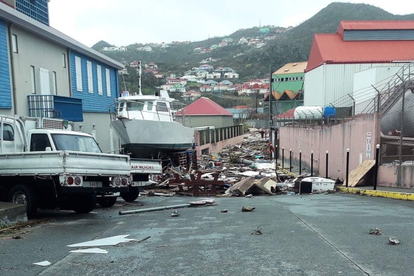 Las imágenes de una Florida azotada por el huracán Irma; ya son tres muertos