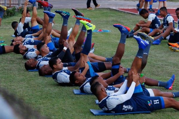 FOTOS: El entrenamiento de la Selección de Honduras a seis días del amistoso contra Ecuador