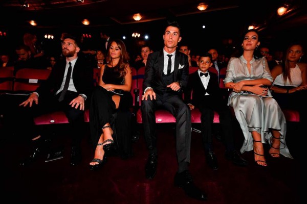 Así se comportaron Messi y Cristiano Ronaldo en los premios 'The Best'